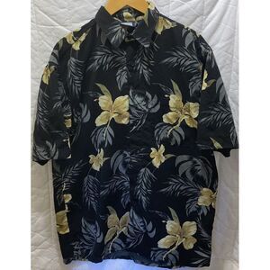 Premier‎ International Men's Medium Short Sleeve Floral Black Hawaiian Shirt